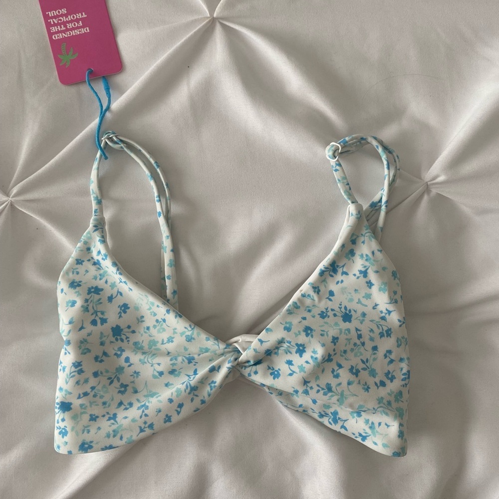 Blackbough Bikini Top